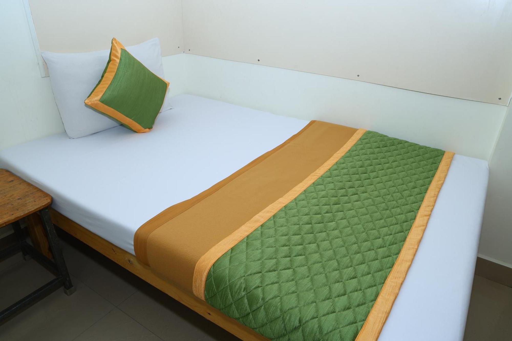 Royal Green Airport Transit Accommodation Chennai Extérieur photo