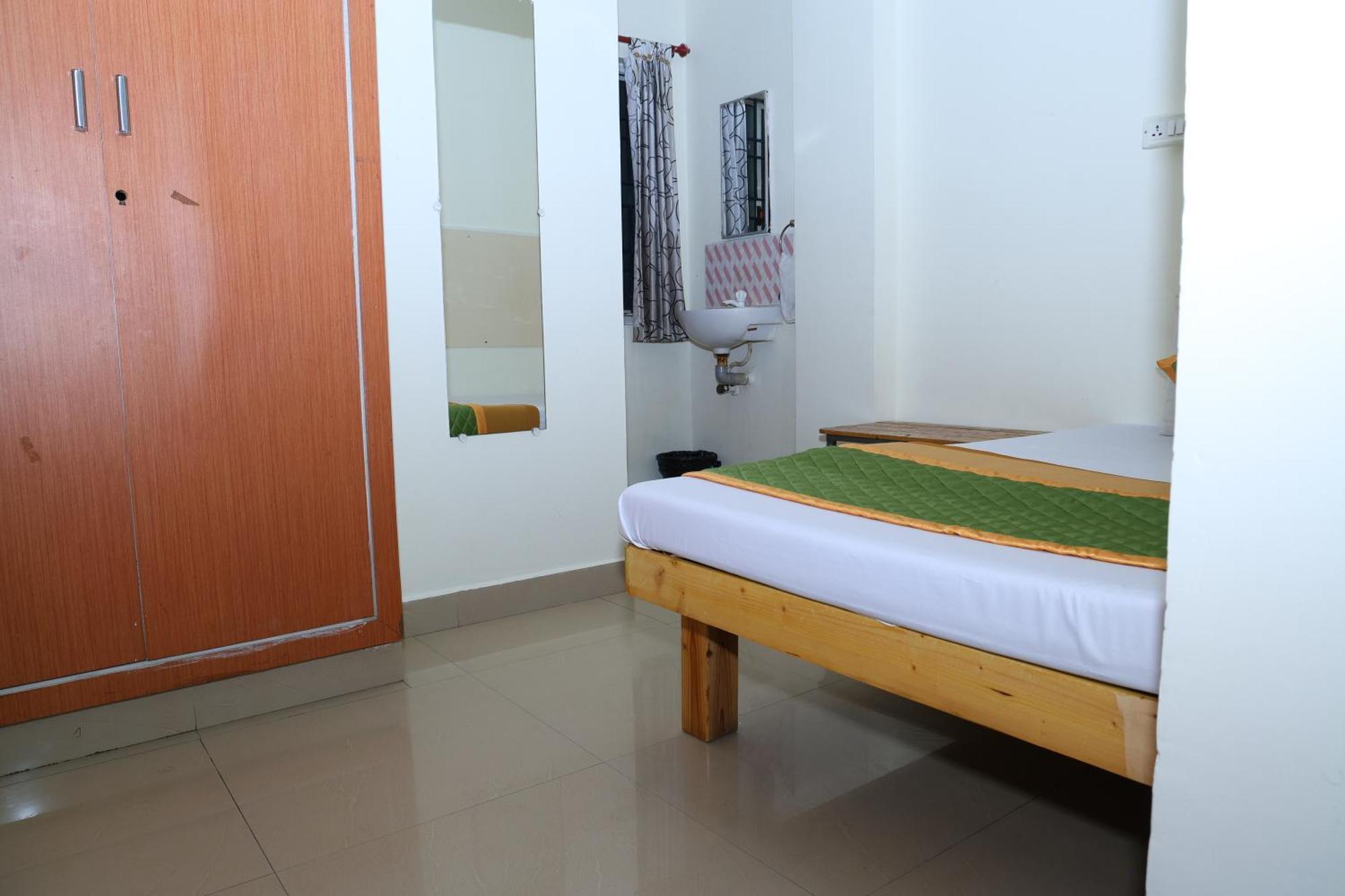 Royal Green Airport Transit Accommodation Chennai Extérieur photo