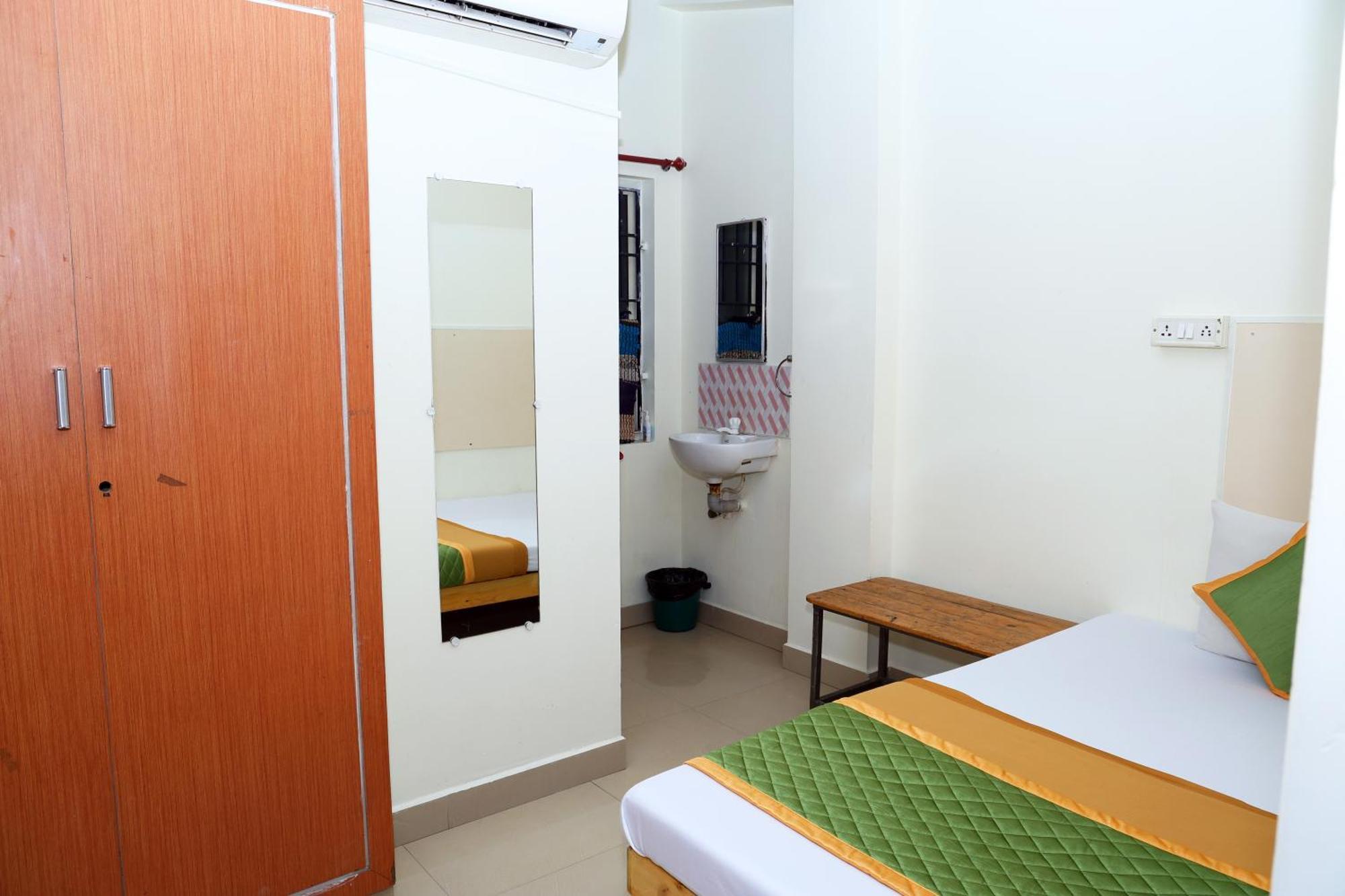 Royal Green Airport Transit Accommodation Chennai Extérieur photo